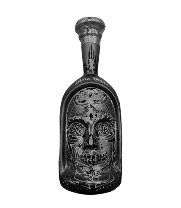 Dos Artes x Mala Vida Calavera Limited Edition Extra Anejo 1L